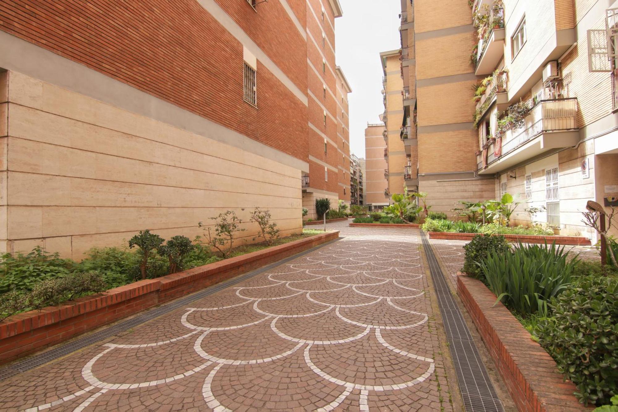 Mia Ginger, Stazione Trastevere Vicinanze Rome Exterior photo
